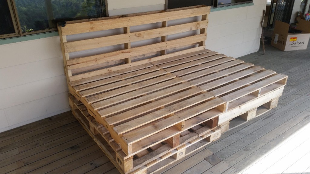 Pallet Day Bed